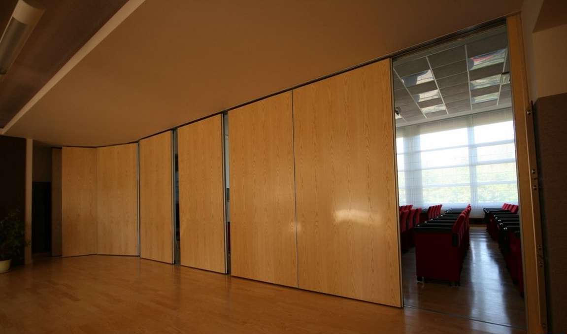 Hafele Movable Partition Walls – Palace 80 | Door hardware