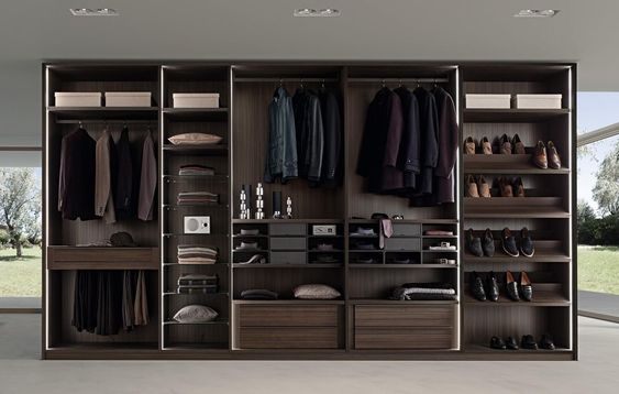 5 doors closet space for clothes in brown colours