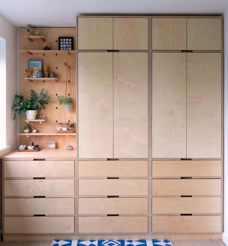 oak plywood wardrobe with cut-out handle