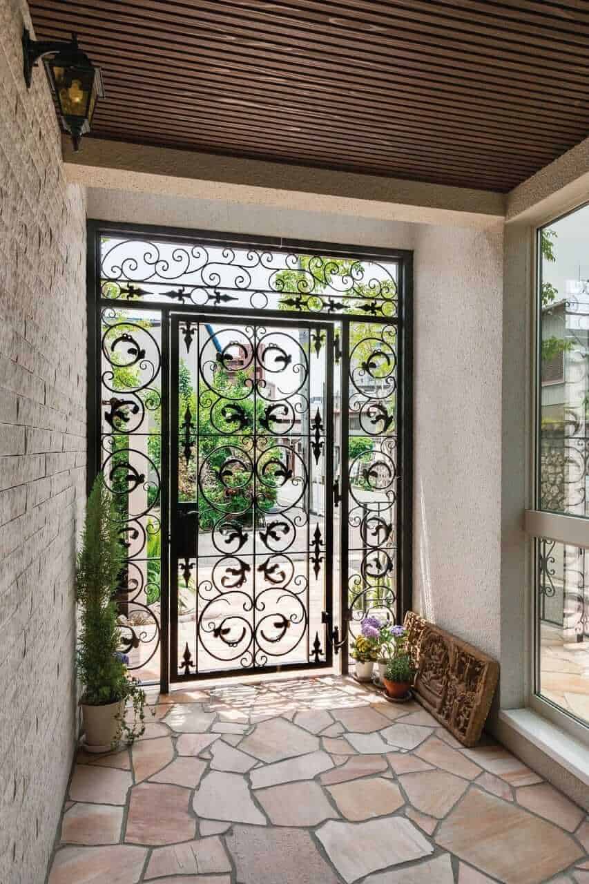 iron grill gate in black color