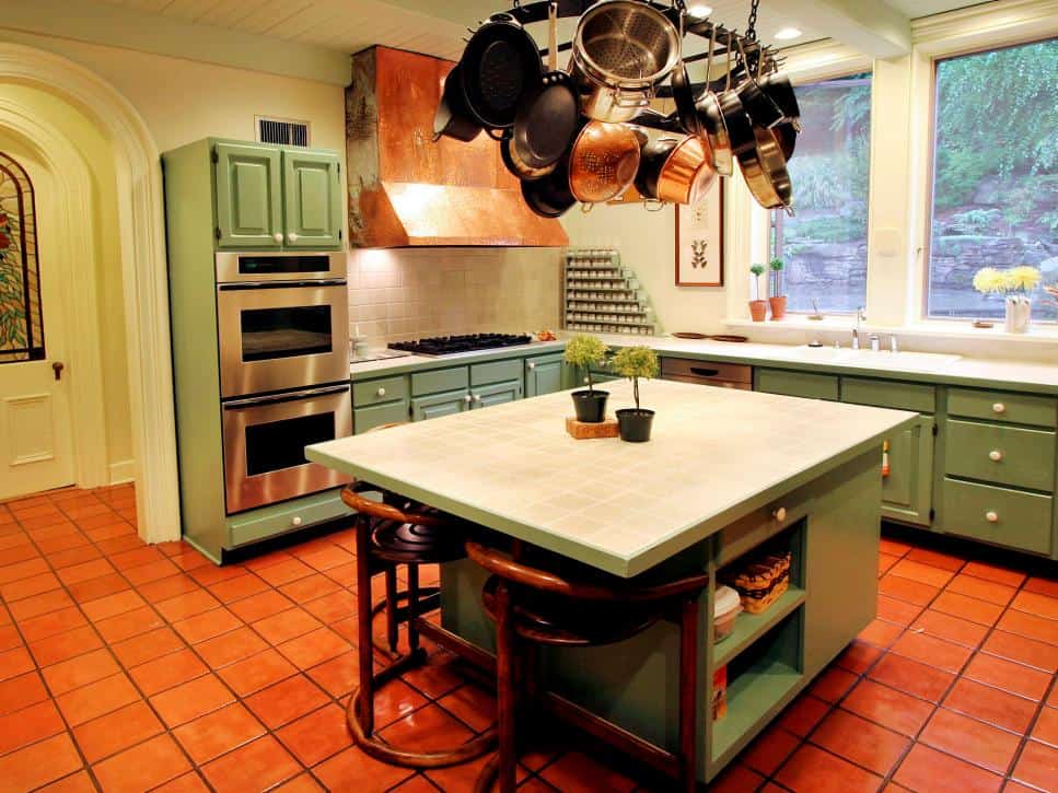 L-shaped kitchen design 