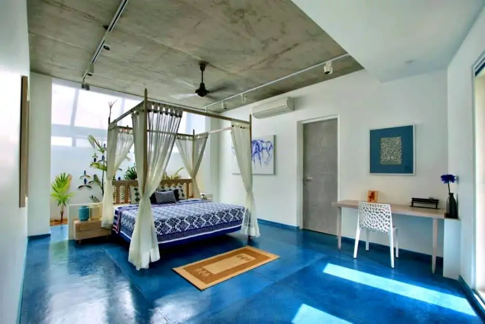  indian bedroom with four poster bed; bedroom false ceiling design; bedroom layout 