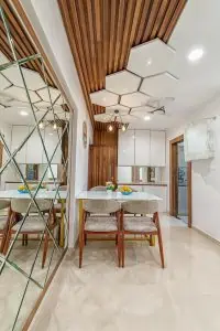 suspended ceilings and mirror walls for dining room