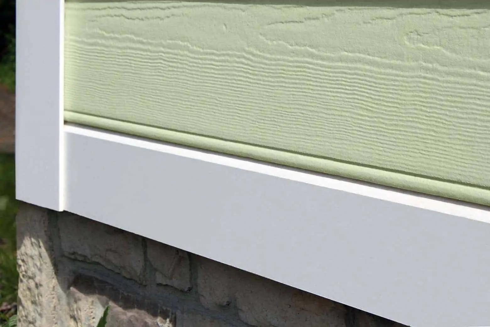 PVC skirtboard design 