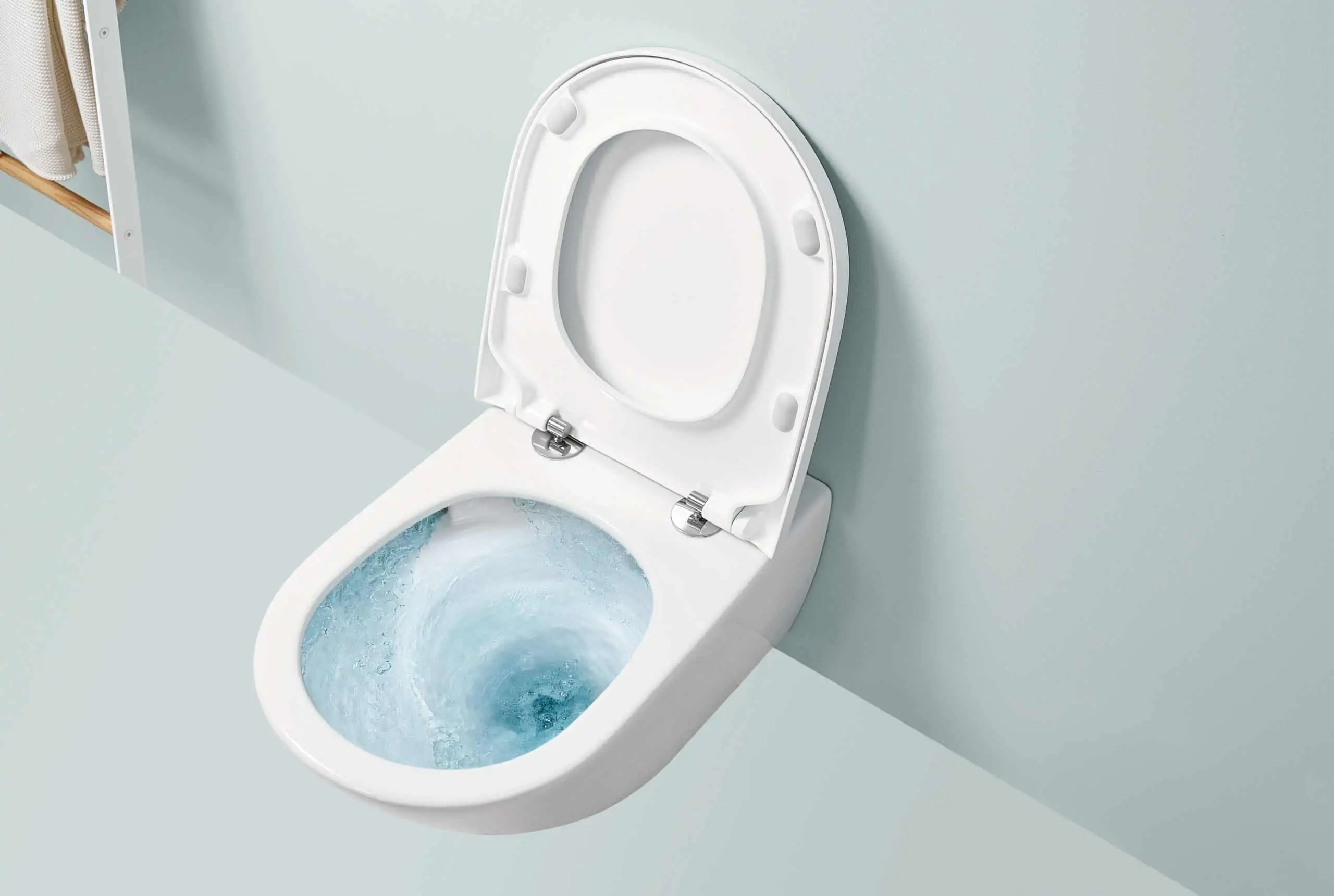 Villeroy & Boch subway 3.0 luxury bathroom collection with wall mounted toilet with twistflush technology