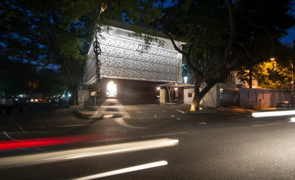 front elevation design, facade of a modern house