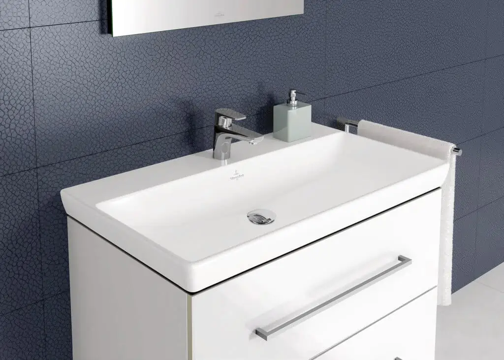 white coloured washbasins by V&B in AlpineWhite finish, vanity washbasin