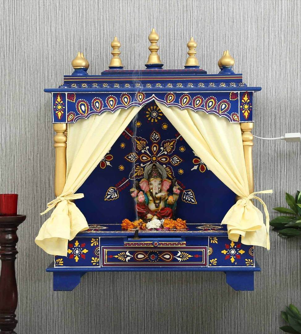 blue prayer unit with curtains