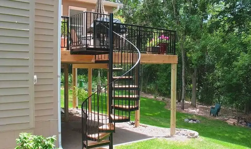 curved stair design