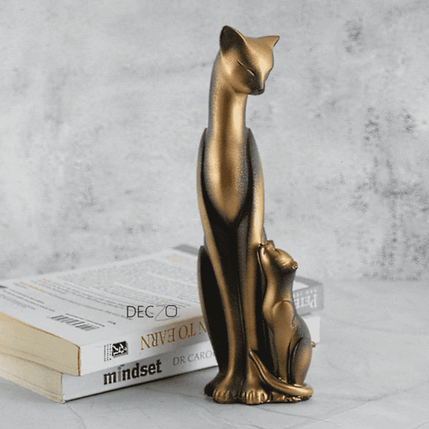 MOTHER CAT WITH CHILD SHOWPIECE : COPPER