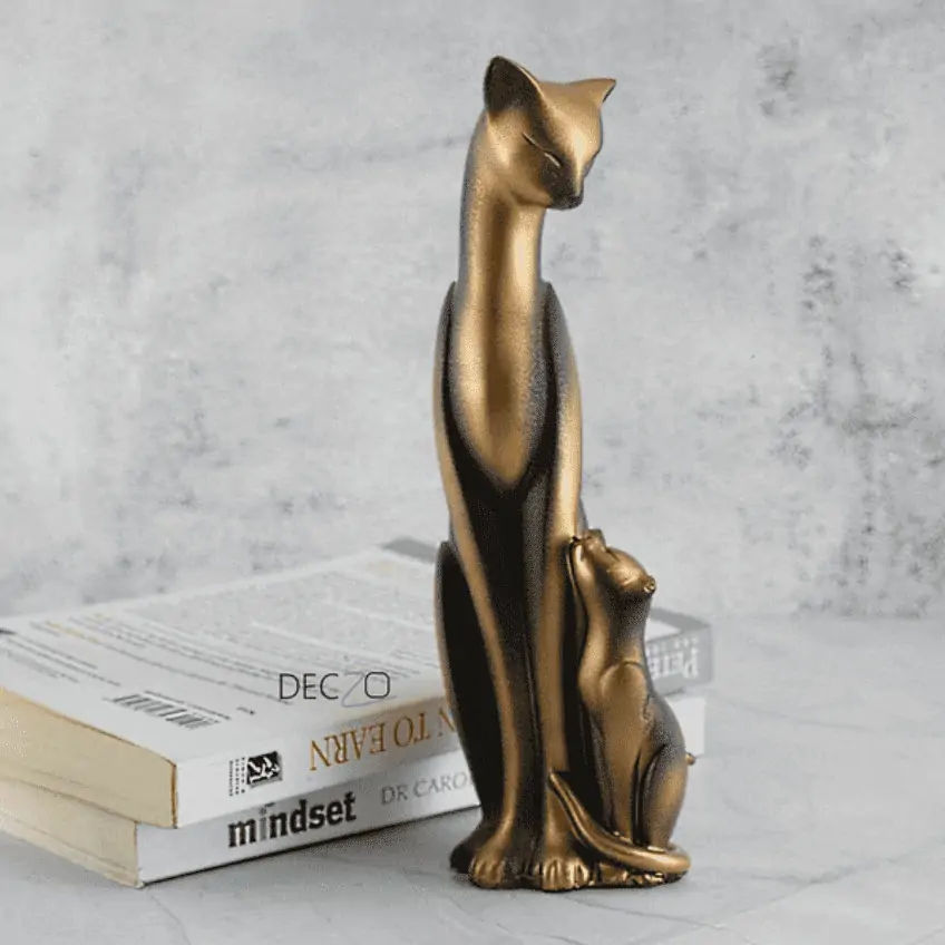 MOTHER CAT WITH CHILD SHOWPIECE : COPPER