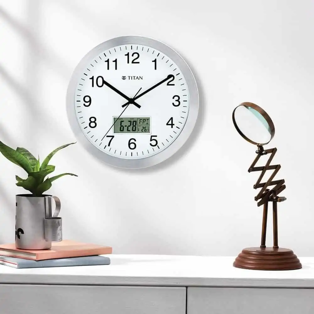 he coolest digital & analogue wall clocks designs for your home online at best price 