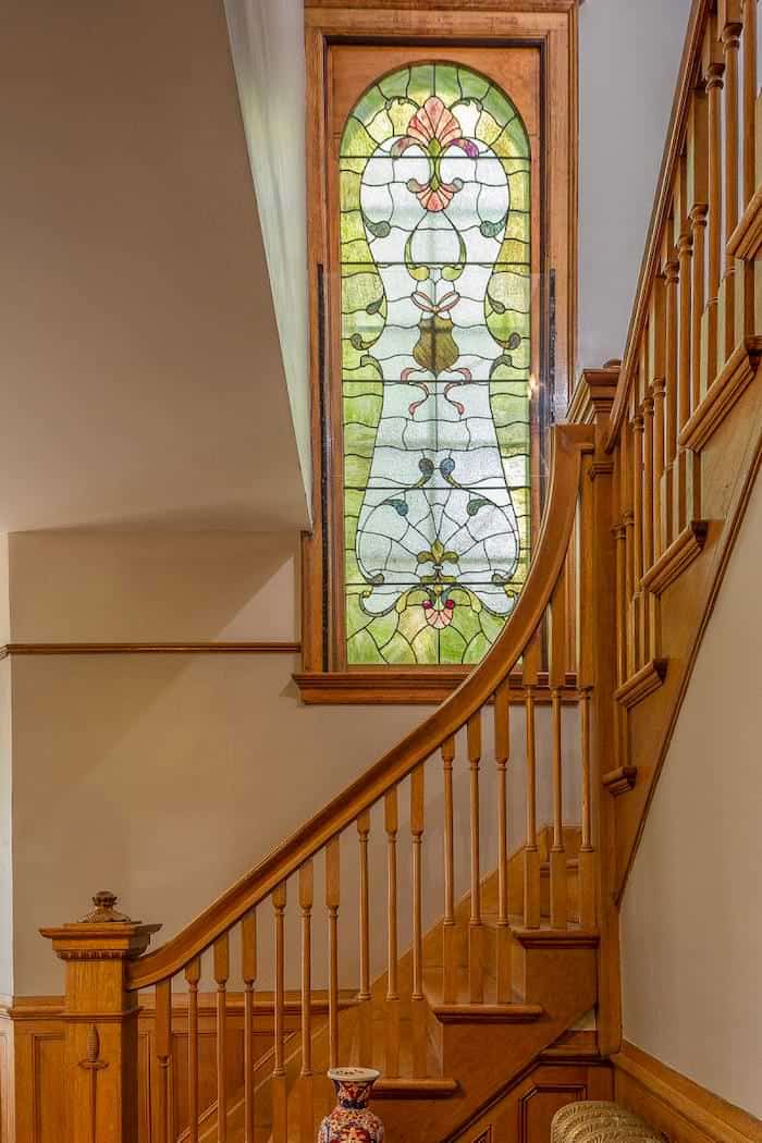 the most interesting & practical window designs in glass or wood for your house