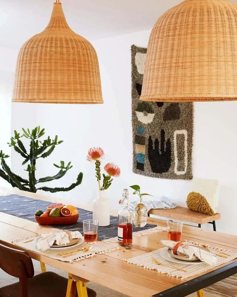 pretty rug on wall with brown lamps, table, indoor plants, ideas for wall decoration in living room