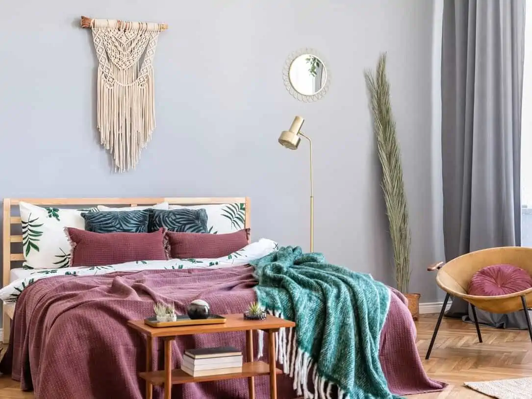 Triadic colour scheme boho bedroom