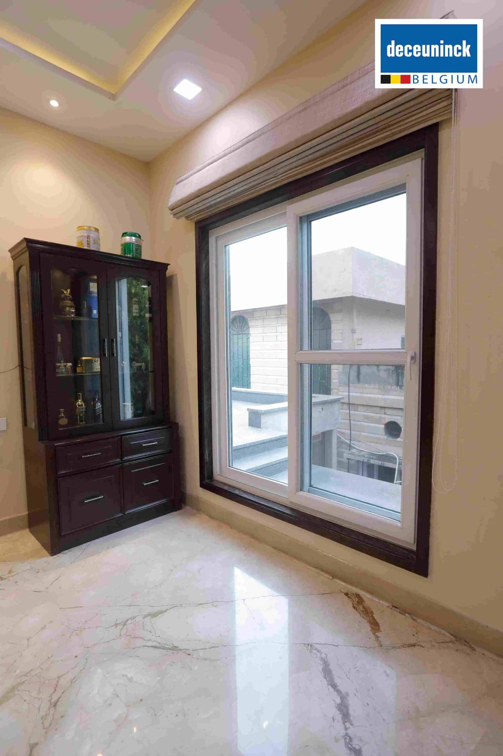 huge picture fenestration for home