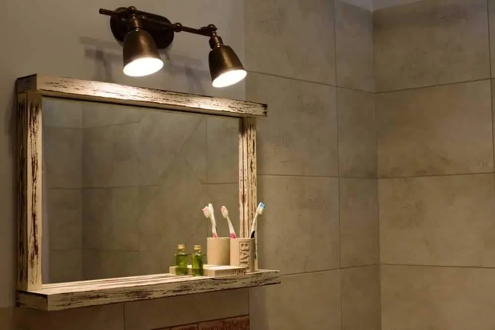 bathroom with task lighting