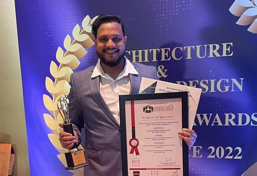 ar. vikas sheware at the global edition of architecture & interior design excellence awards with awards for township and studio design