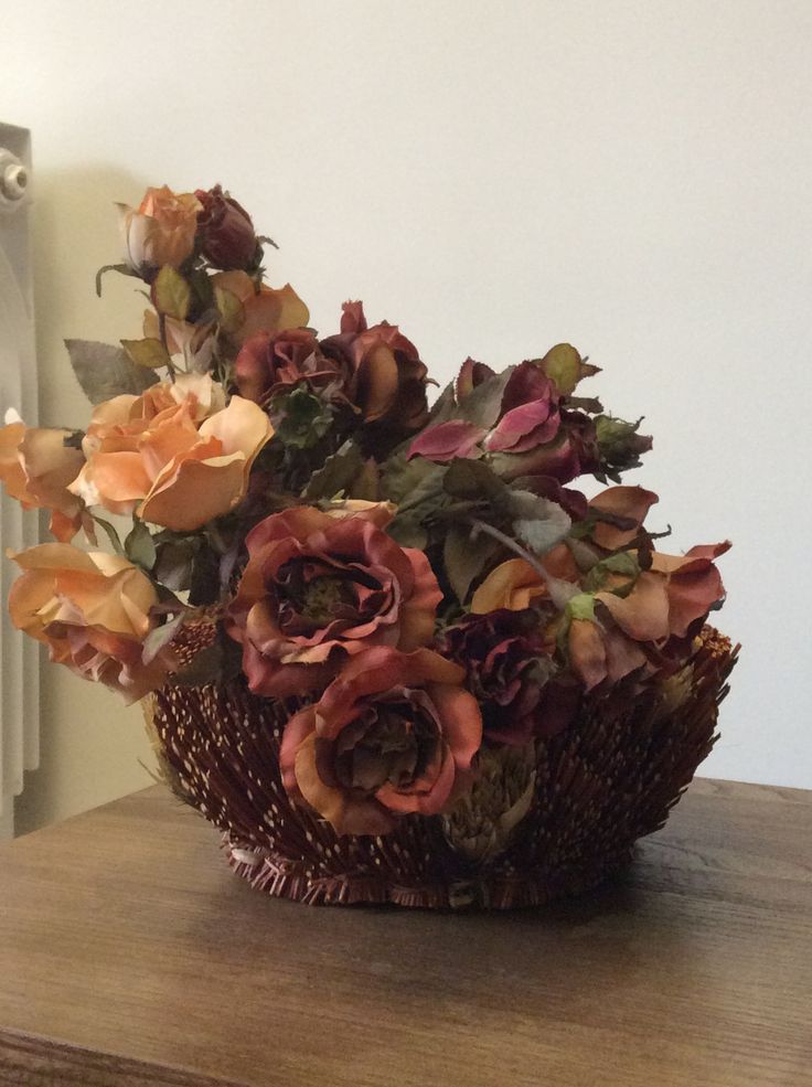 Decorative flowers pots 