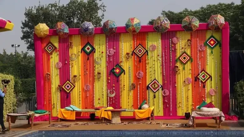 Unusual idea for decoration. Umbrellas and flowers