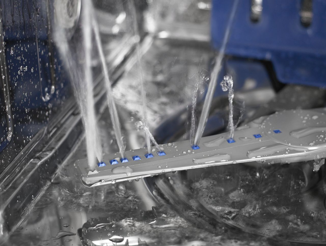 Flow of the water in water sprayers of a dishwasher.