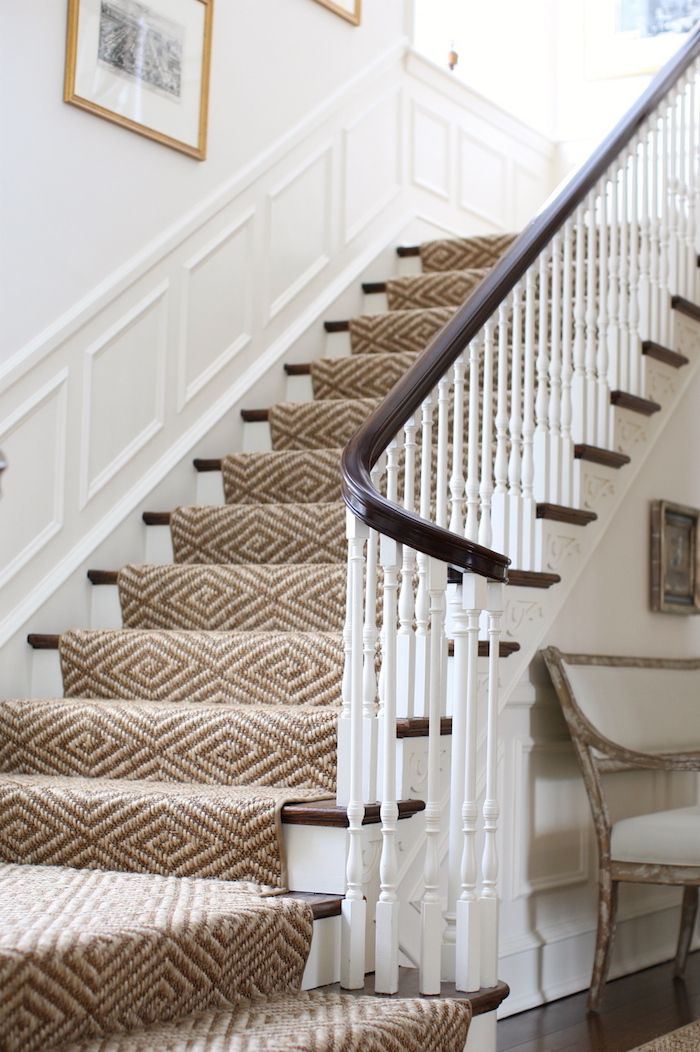 staircase design, minimal decor, carpet, sofa