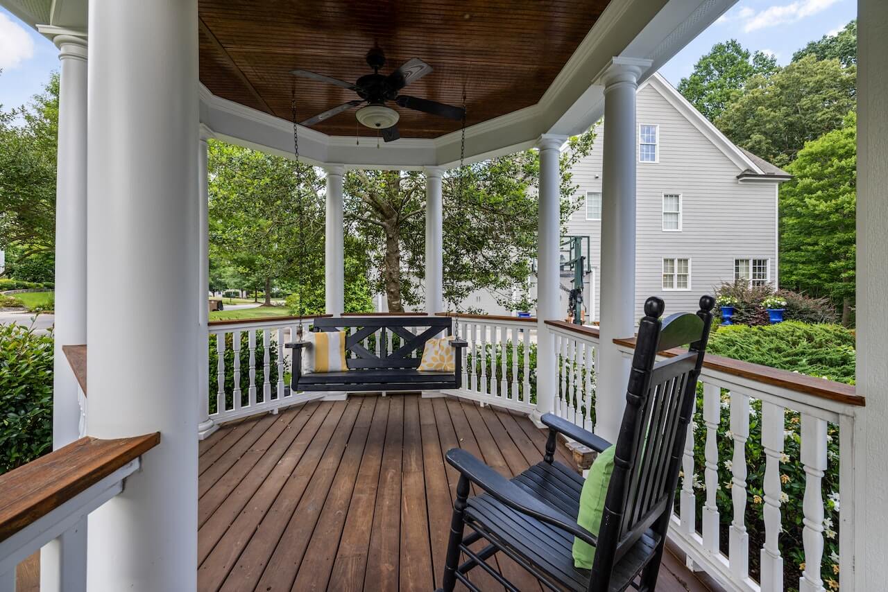 white concrete railing with smooth finish, providing safety and stability