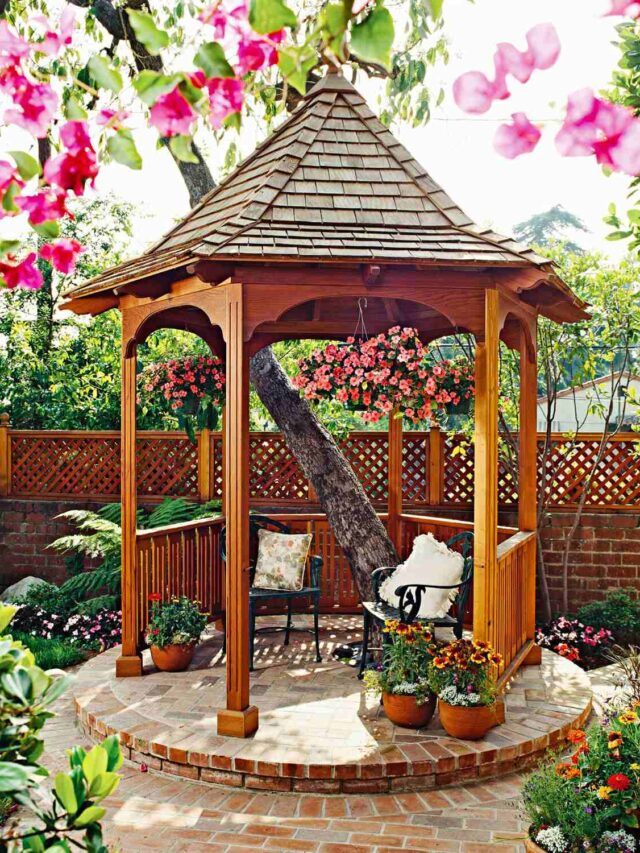 gazebo-around-tree-shake-shingles