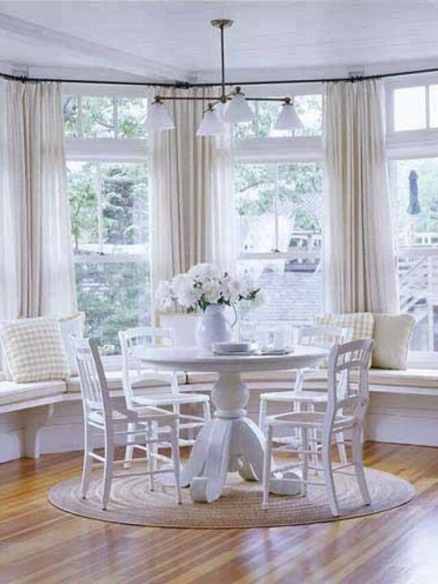 round-breakfast-nook-table