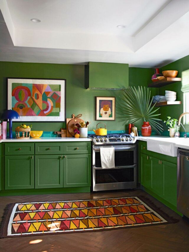 green kitchen cabinets