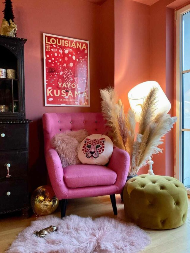 Pink room decor