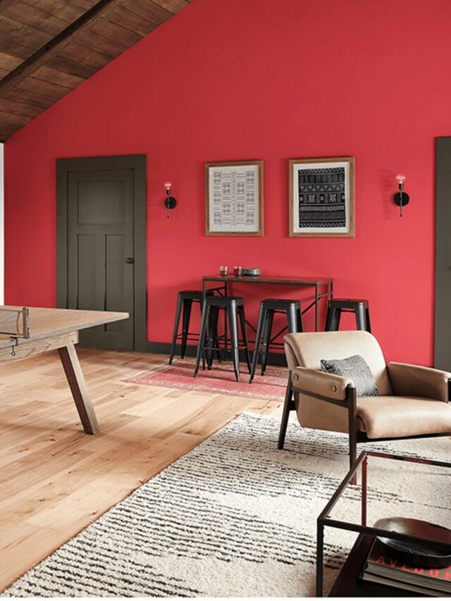 bold red, living room, rug, wooden flooring