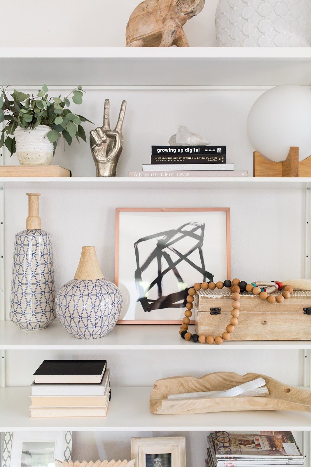 SWIPE FOR SHELFIE DECOR