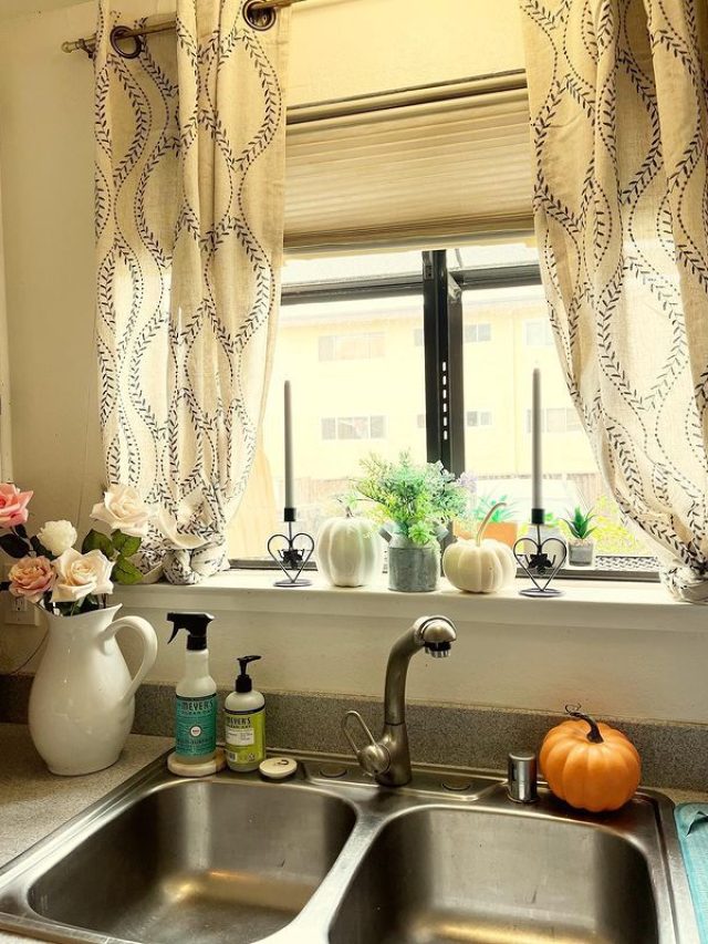 kitchen curtains