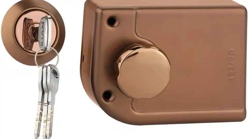 Doorset sliding door latches