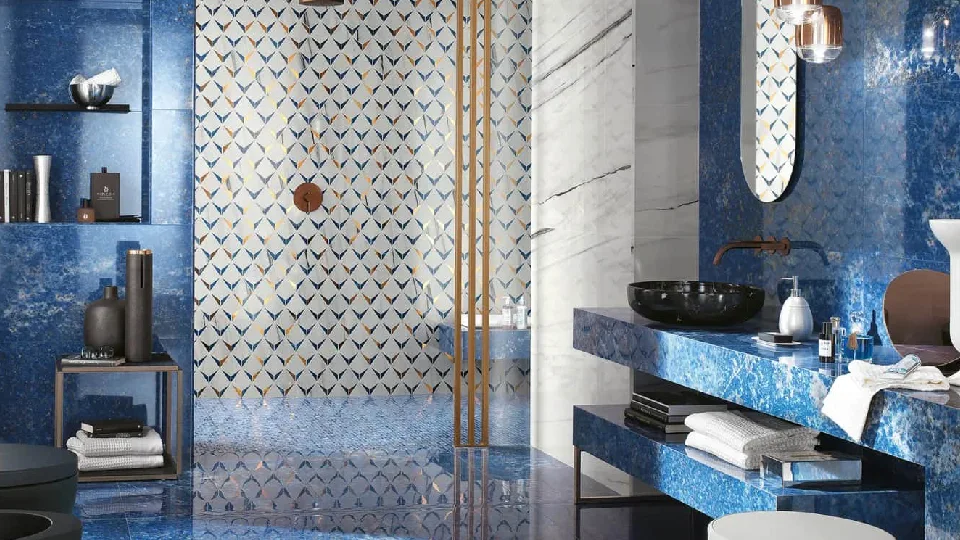 stunning blue and white designer bathroom flooring tiles & tiling design 