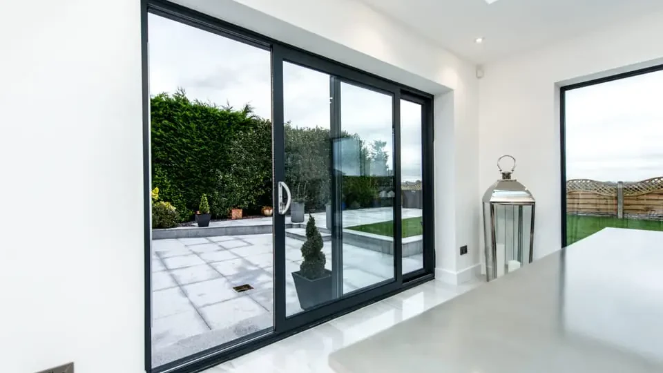 Smart sliding door for home