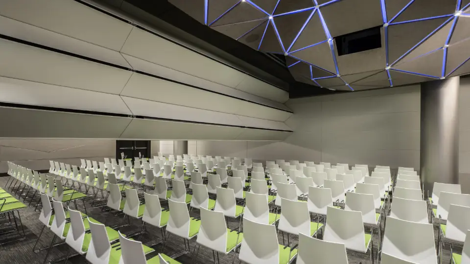 convention center with vertically retractable walls