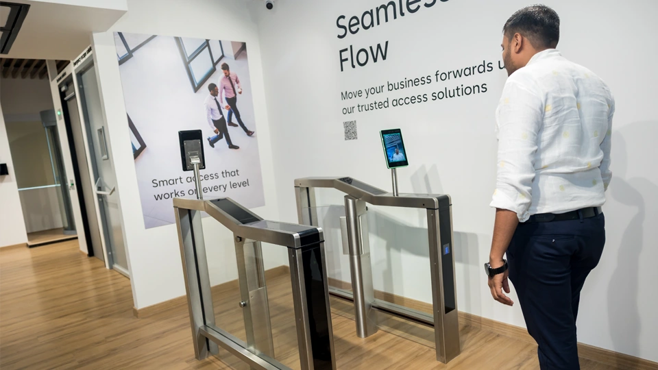 dormakaba access control solutions display