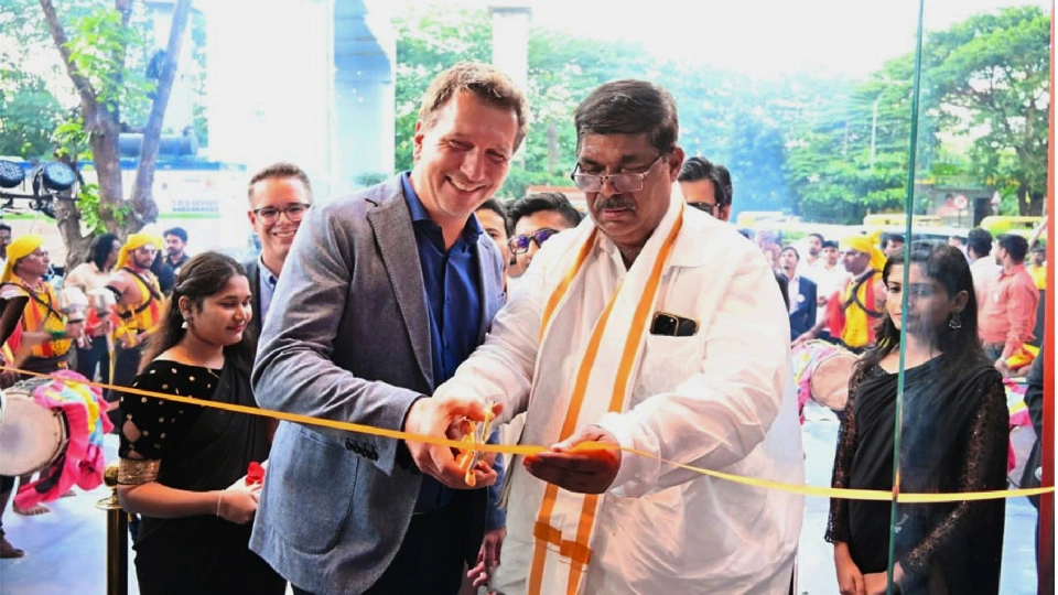 Blum Experience Centre in Rajajinagar, Bangalore - showroom & inspiration center with Vera Enterprises, Bengaluru