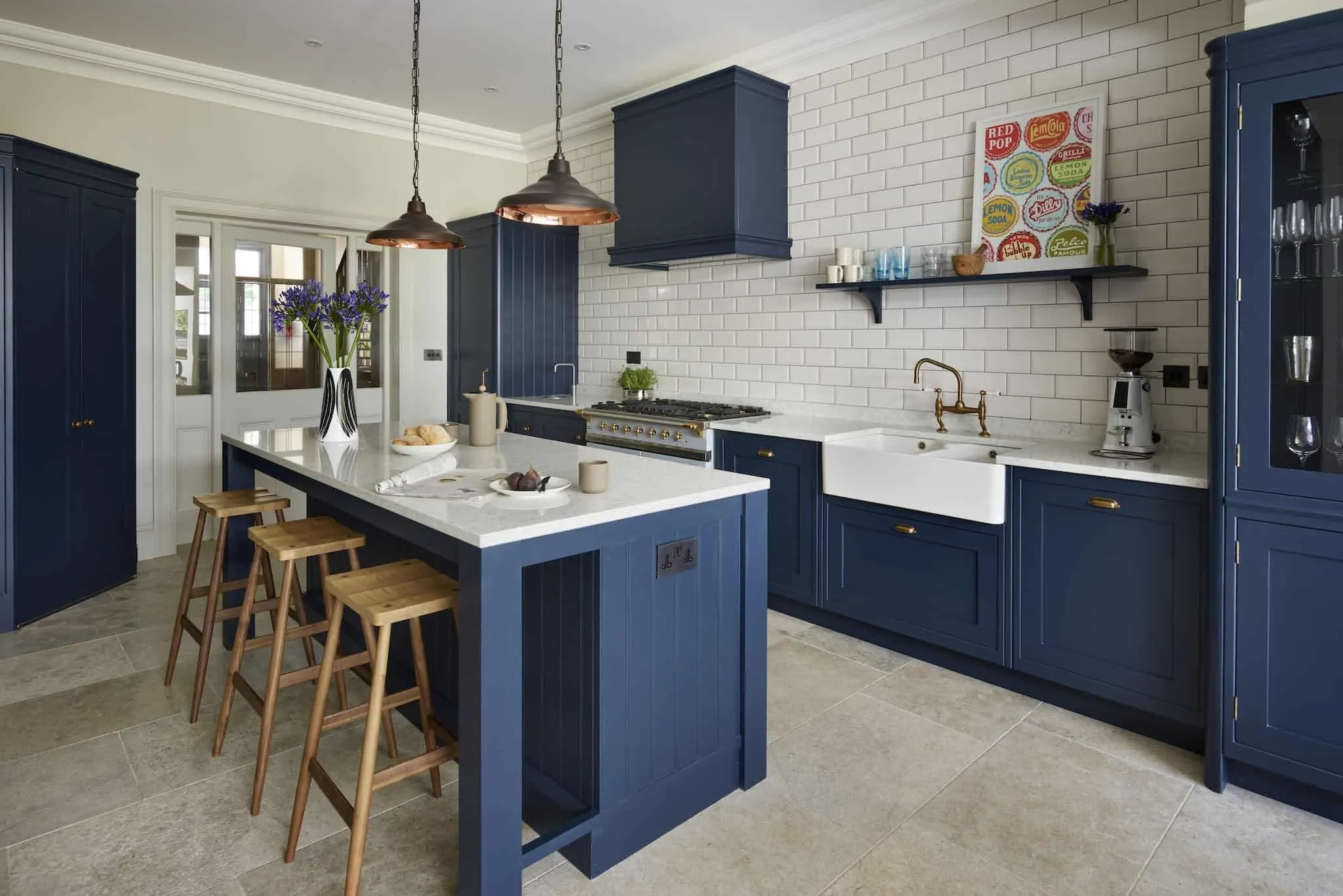 Best Kitchen Renovation Ideas - colour scheme - navy blue -1