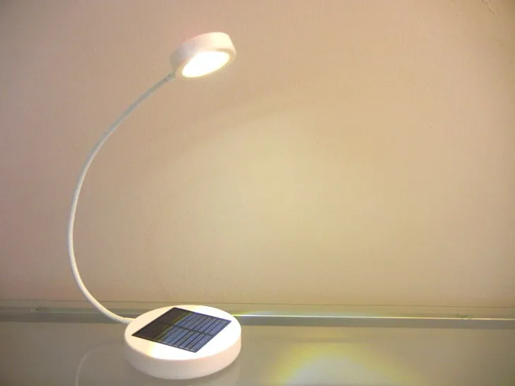 solar light lamps for homes and offices with information in text