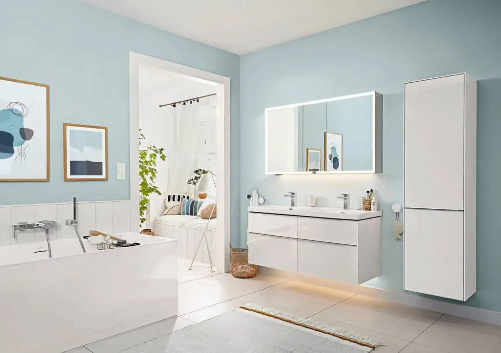 Villeroy & Boch subway 3.0 luxury bathroom collection featuring wall mounted toilets, hand washbasins, smart mirror lights