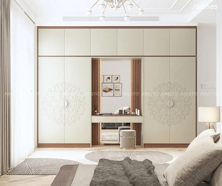 Designer wardrobe design for bedroom