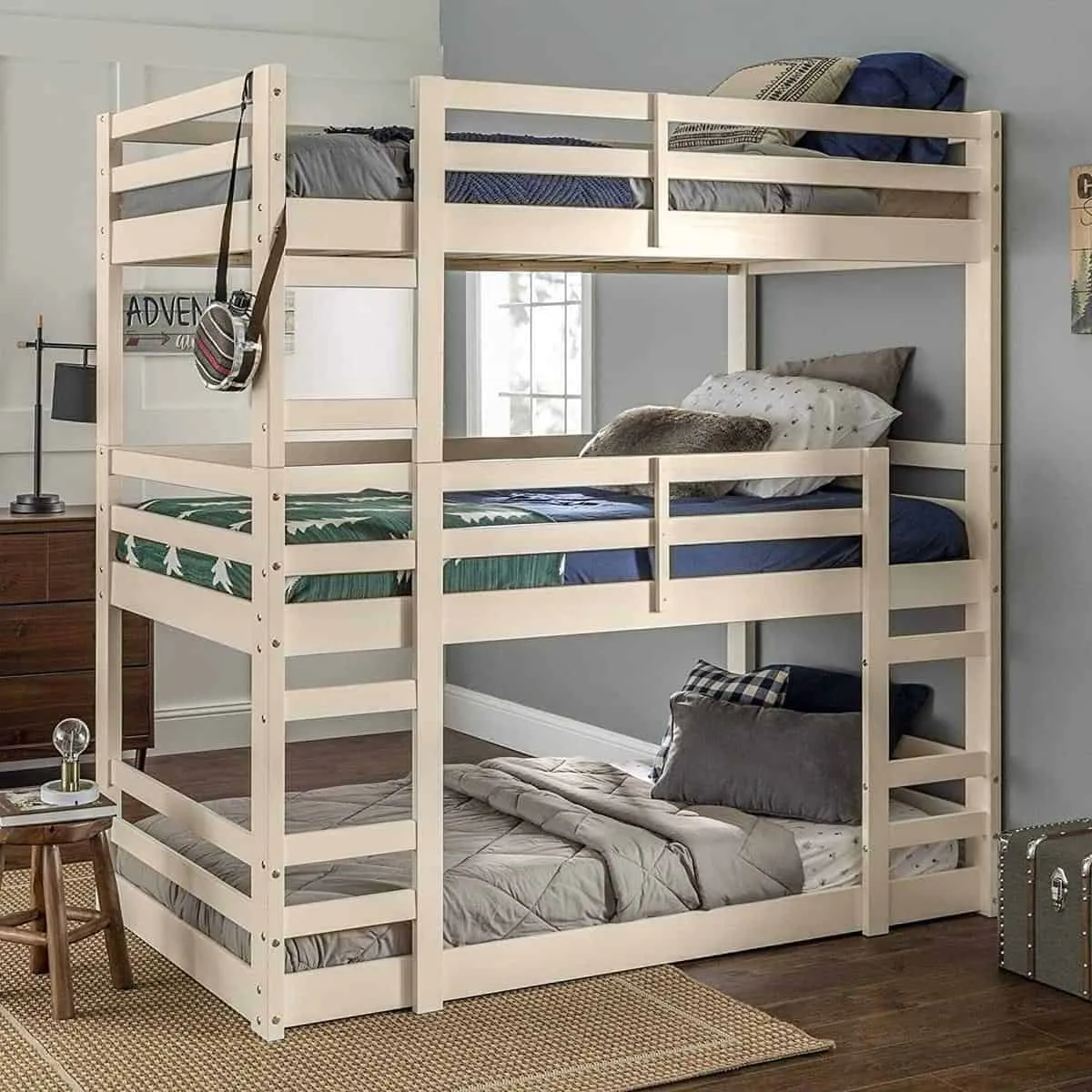 Bedroom furniture with triple sleeper
