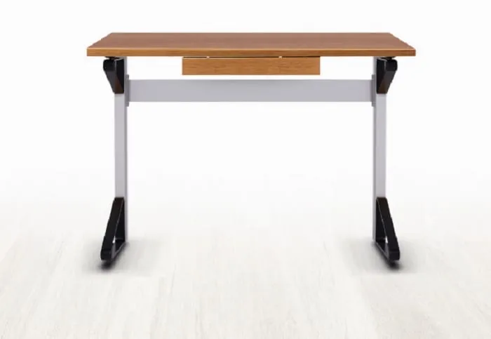 Adjustable office table made of wood and steel with wheels