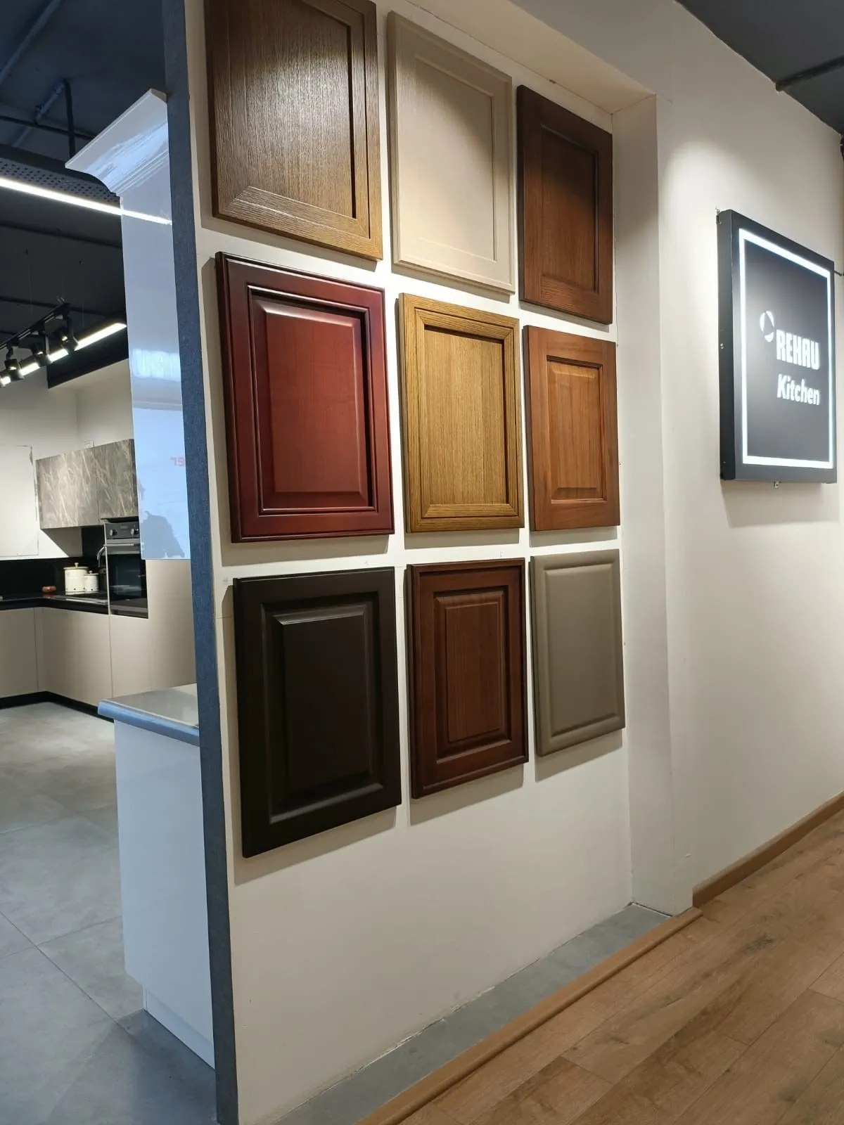colours and finishes for your kitchen design, Uwin Enterprises
