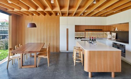 laminate vs veneer, sustainable wood house interiors