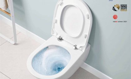 rimlesss toilet flushing with vortex power